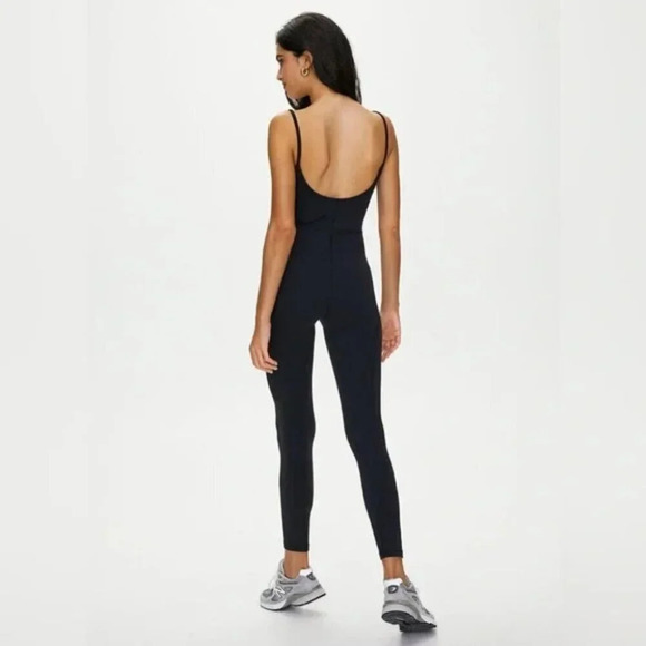 Aritzia Wilfred Free Divinity Jumpsuit Black Size Small - Picture 4 of 7